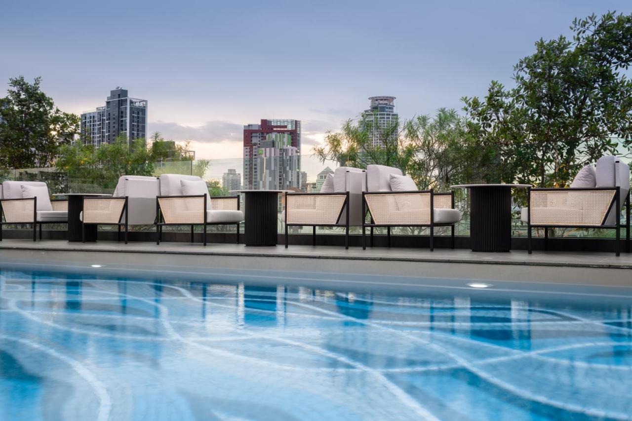 Ramada Plaza By Wyndham Bangkok Sukhumvit 48 Hotel Exterior photo